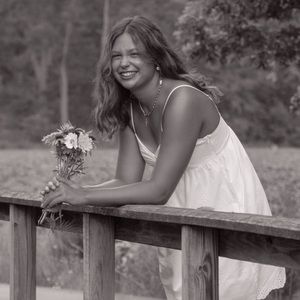 Meet your Posher, Katelyn